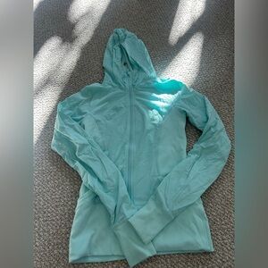Lululemon Size 4 sweatshirt